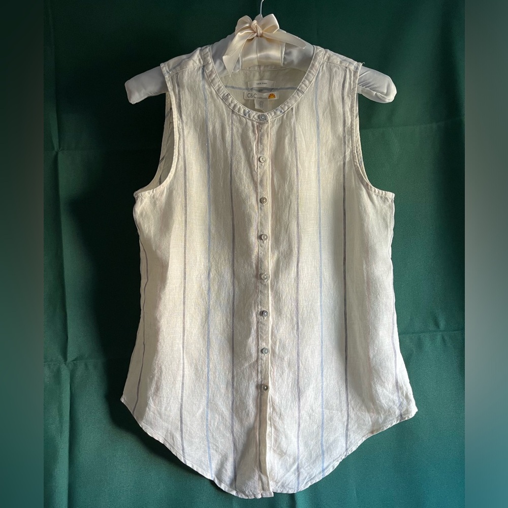C&C  Women's Sleeveless Button down shirt. Size S. 100% Linen. Vertical stripes